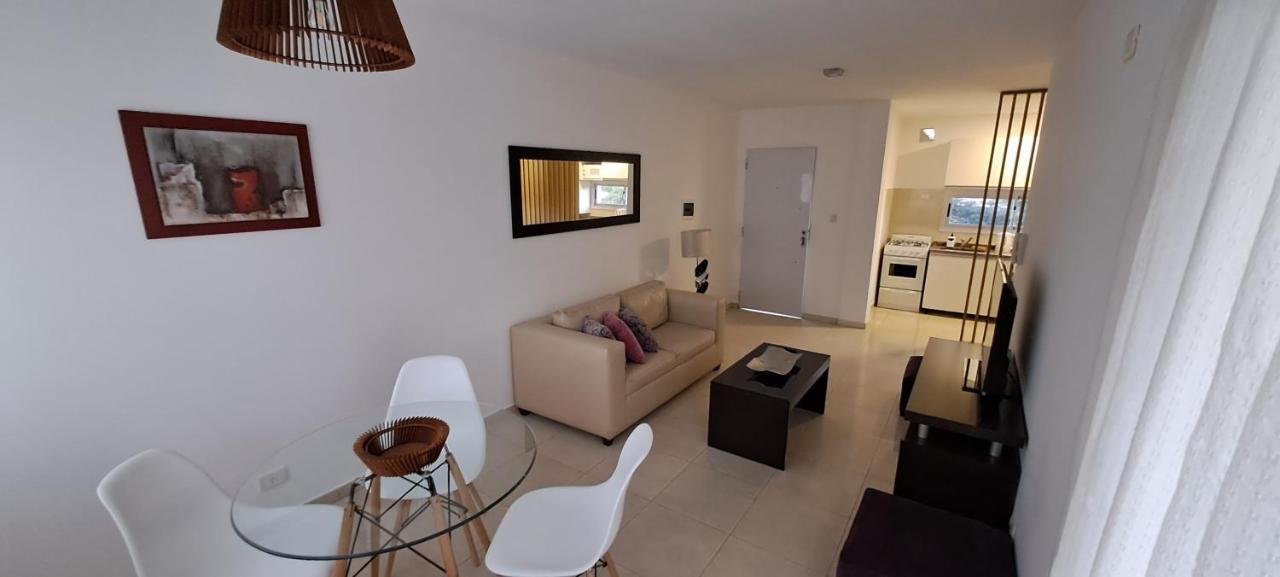 Departamento Temporario - Barrio San Isidro Вила Аленде Екстериор снимка