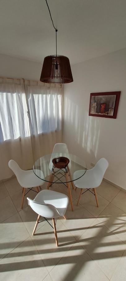 Departamento Temporario - Barrio San Isidro Вила Аленде Екстериор снимка