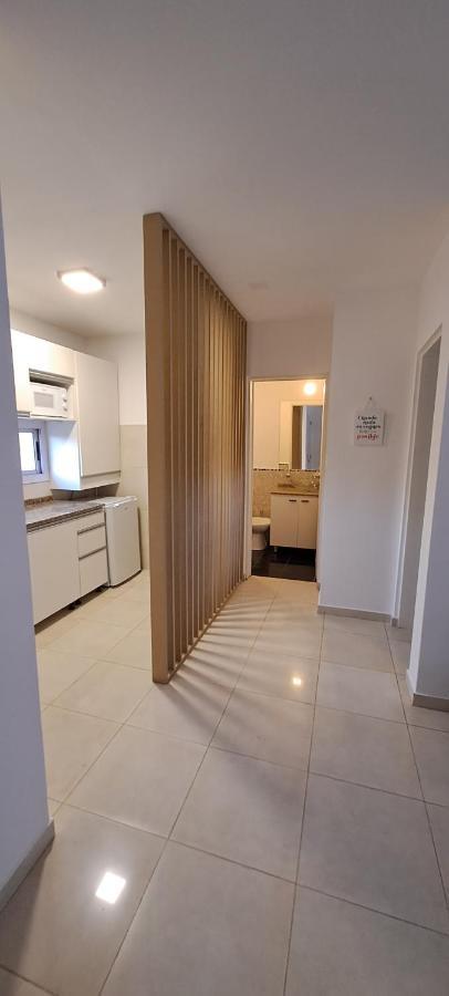 Departamento Temporario - Barrio San Isidro Вила Аленде Екстериор снимка