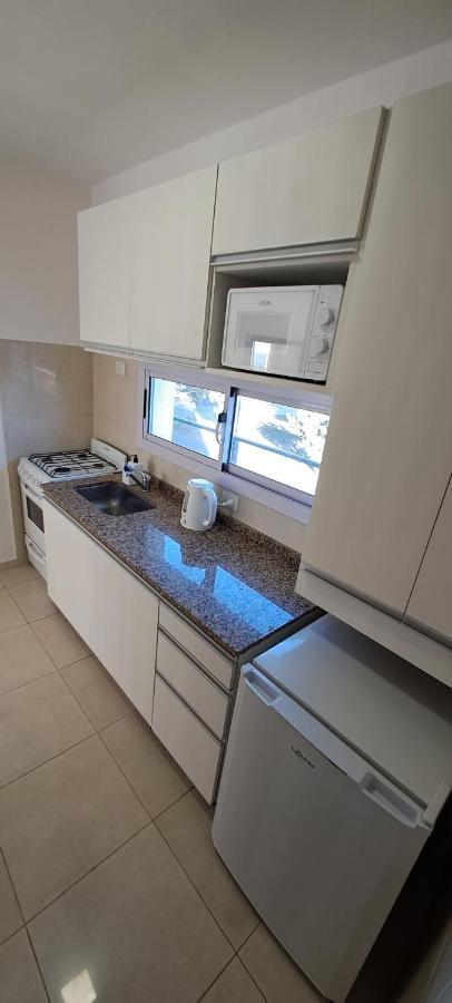 Departamento Temporario - Barrio San Isidro Вила Аленде Екстериор снимка