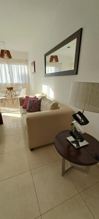 Departamento Temporario - Barrio San Isidro Вила Аленде Екстериор снимка