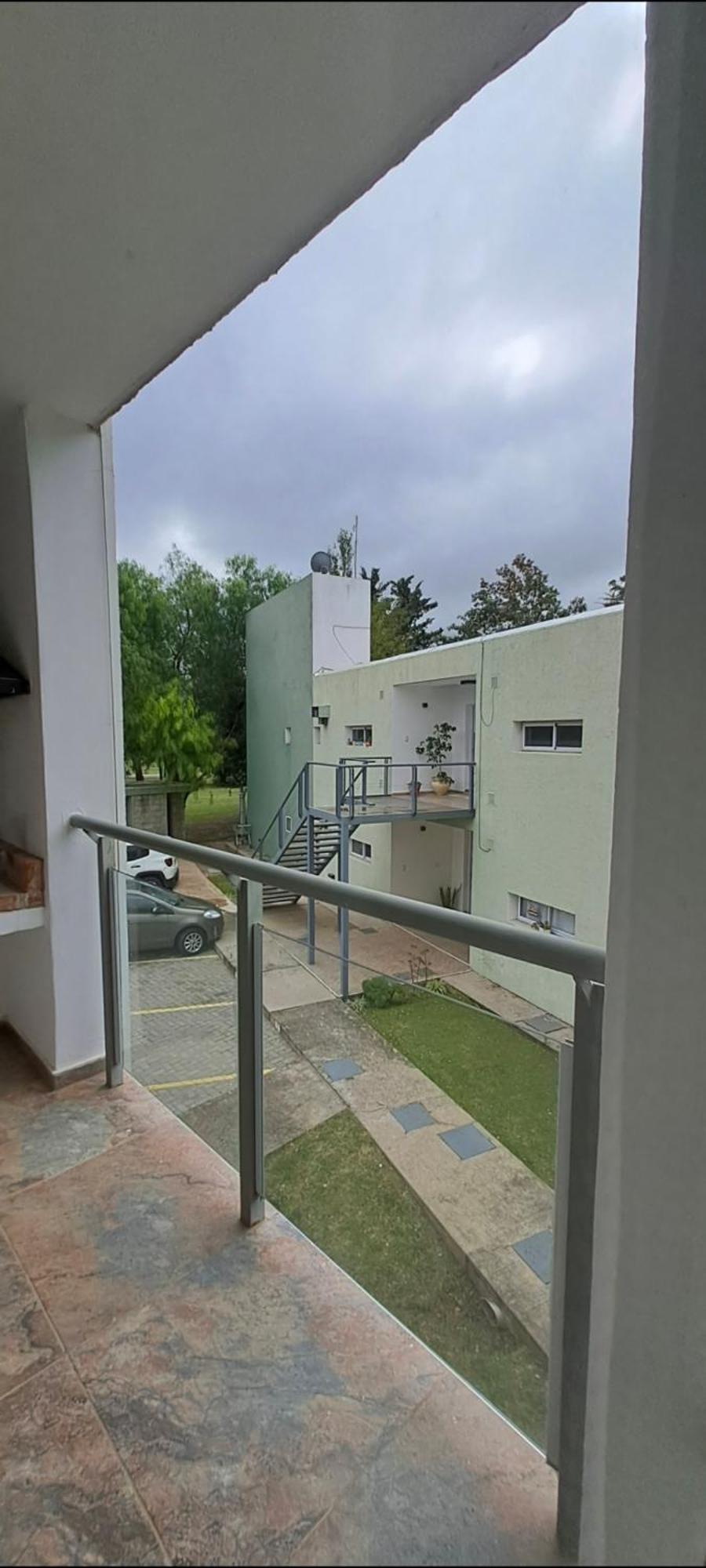 Departamento Temporario - Barrio San Isidro Вила Аленде Екстериор снимка
